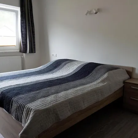 شقة فيكتوريا *